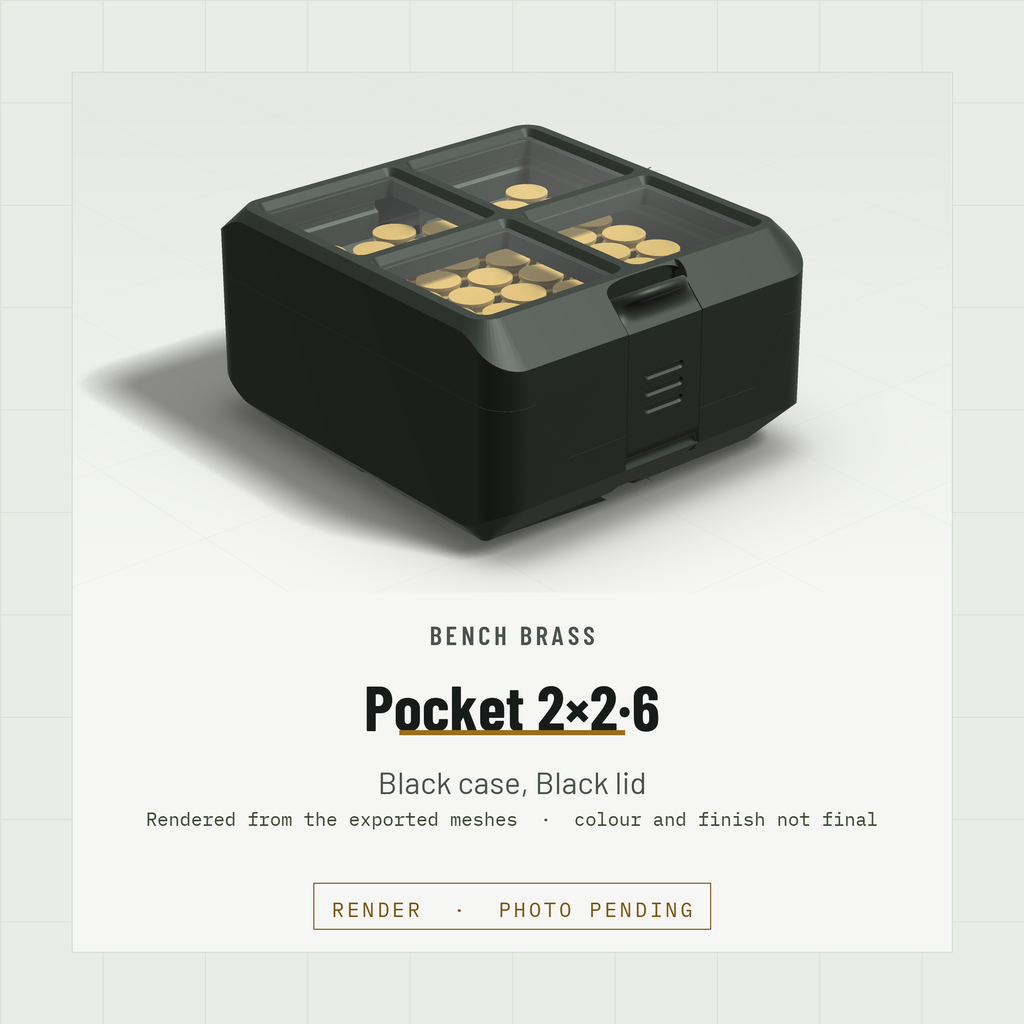 Pocket 2×2·6 closed, three-quarter view, Black case and Black lid (render)